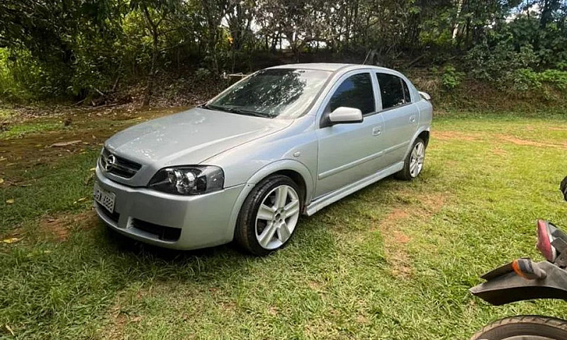 Chevrolet Astra Adva...