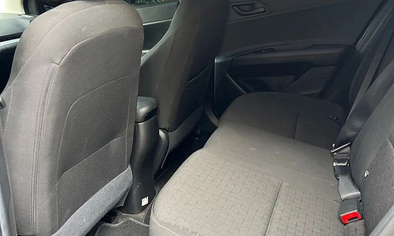 Hyundai Hb20 Limited...