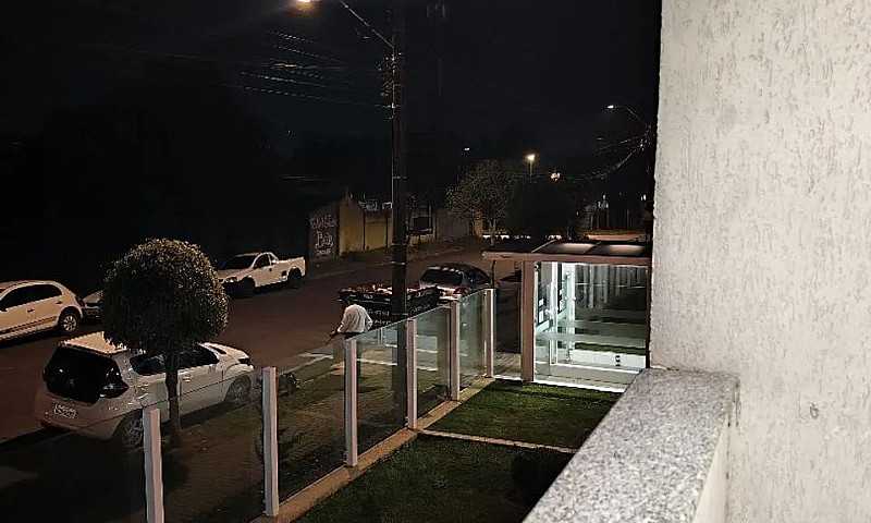 Aluga-Se Quarto Segu...