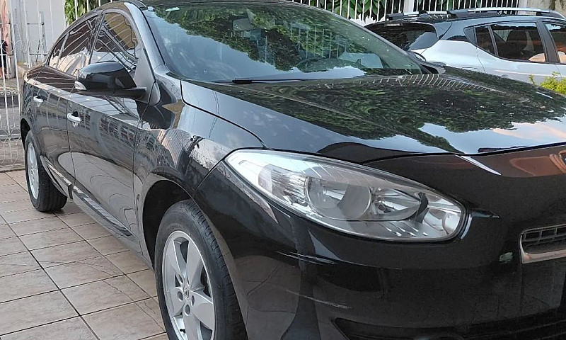 Renault Fluence Sed....