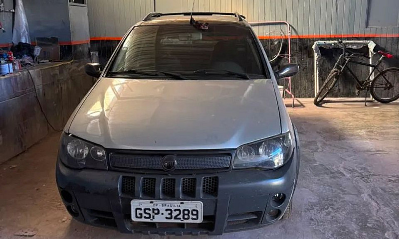 Fiat Strada Trekking...