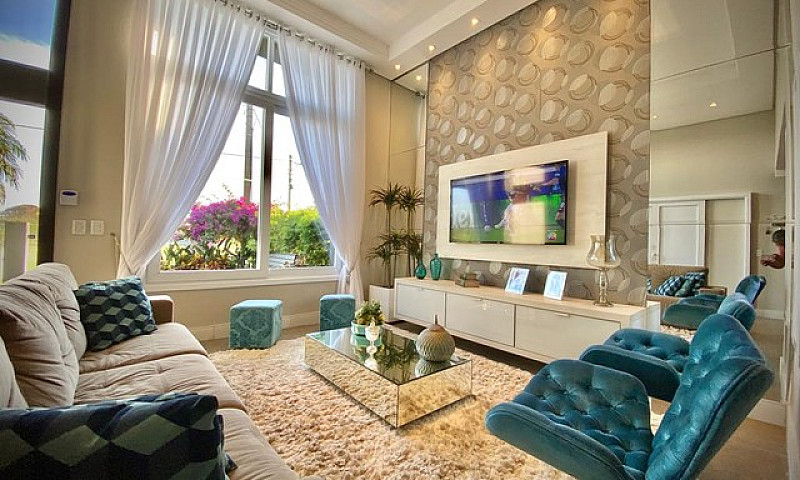 Casa Finamente Decor...