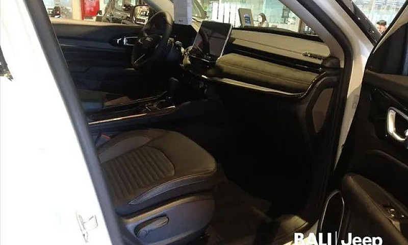 Jeep Commander 2.0 T...