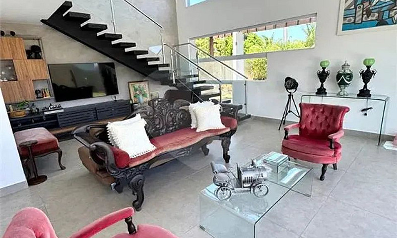 Condomínio Com 4 Qua...