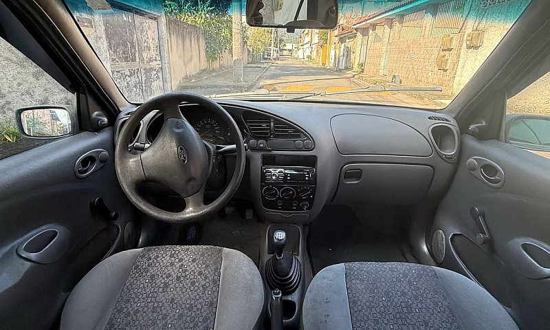Ford Fiesta Gl 1.0 5...