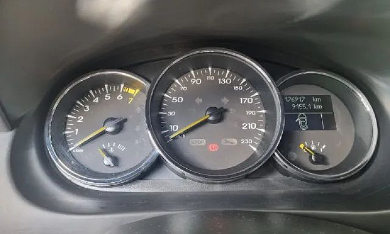 Renault Fluence Sed....
