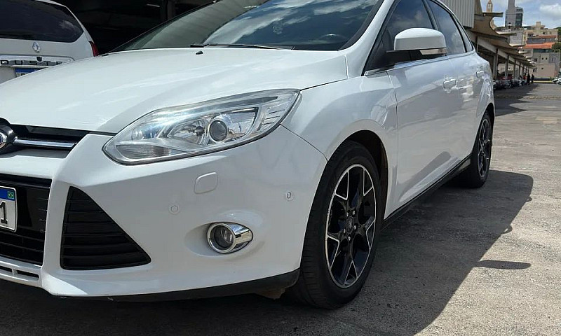 Ford Focus Sed. Ti./...