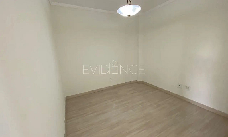 Apartamento Para Alu...