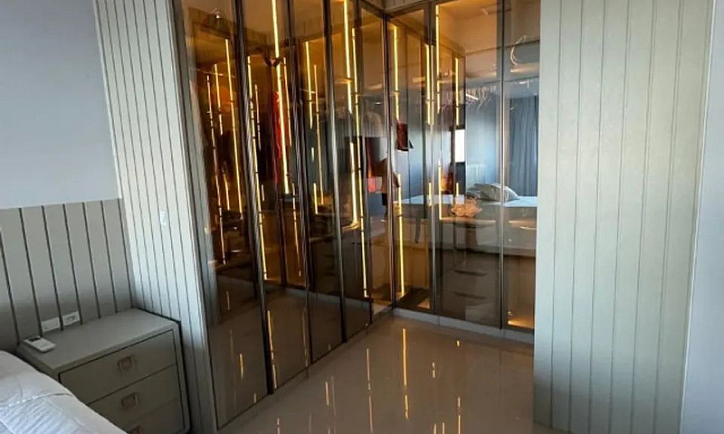 4 Quartos Com 4 Suit...