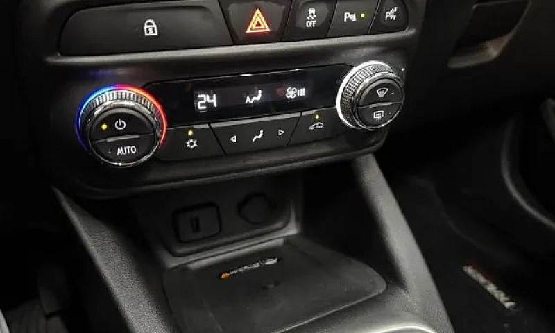 Chevrolet Tracker Pr...