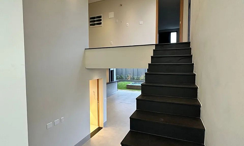 Casa Em Condomínio F...