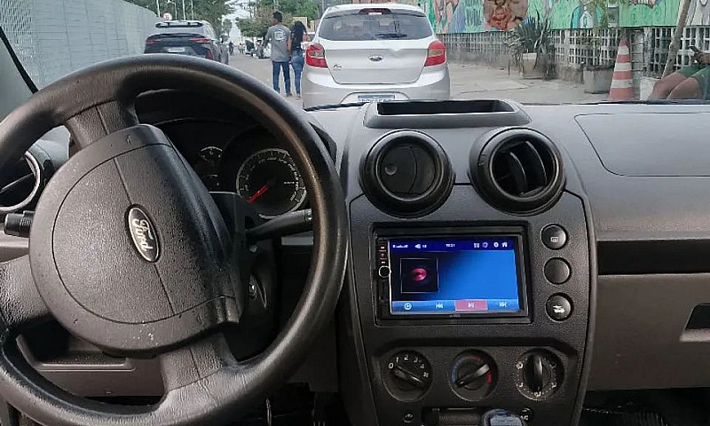 Ford Fiesta 1.0 8V F...