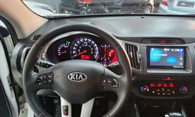 Kia Motors Sportage ...