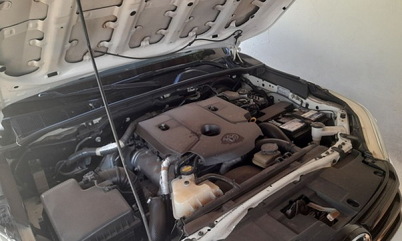 Toyota Hillux Srx 4X...