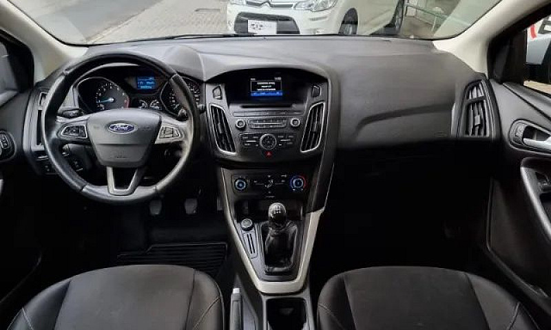 Ford Focus Se 1.6 20...
