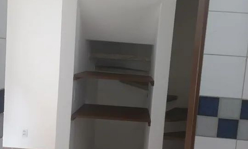Casa Em Village  Def...