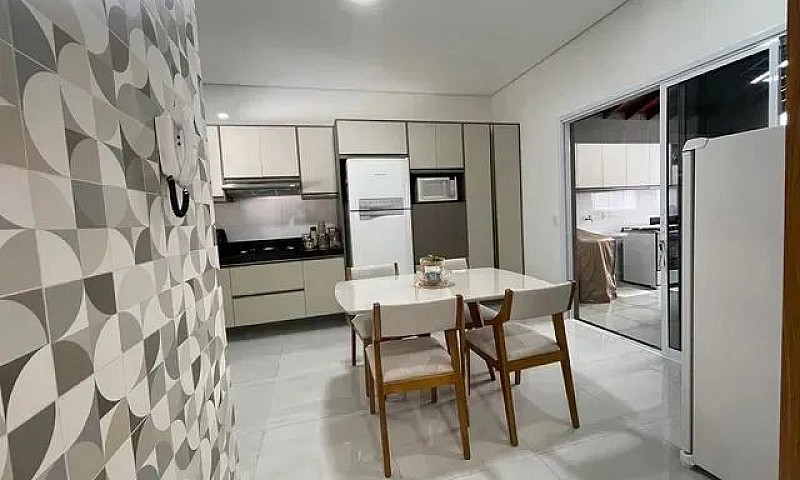 Vendo Casa 3 Quartos...