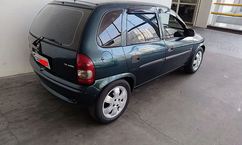 Chevrolet Corsa Gl 1...
