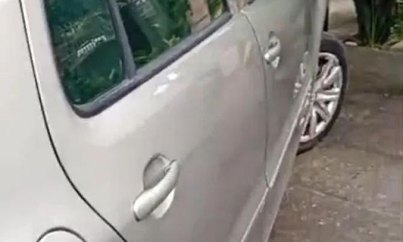 Volkswagen Fox 1.6 M...