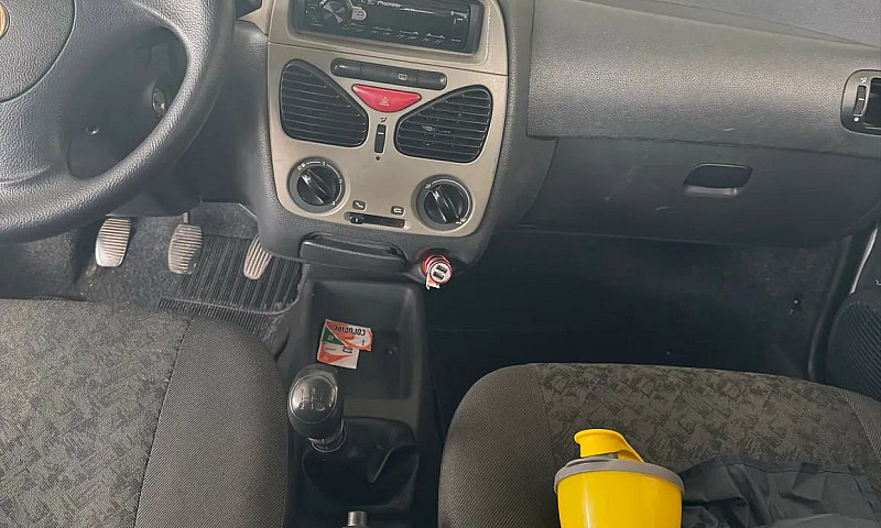 Fiat Palio 1.0 Econo...