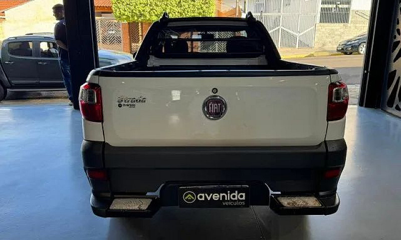 Fiat Strada Working ...