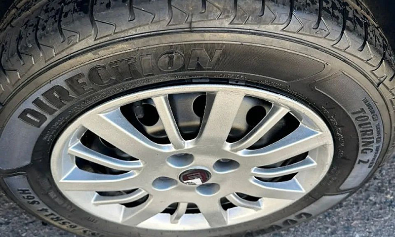 Fiat Grand Siena Att...