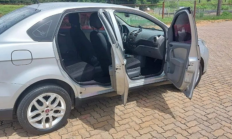 Fiat Grand Siena Ess...