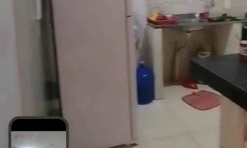 Vendo Um Apartamento...