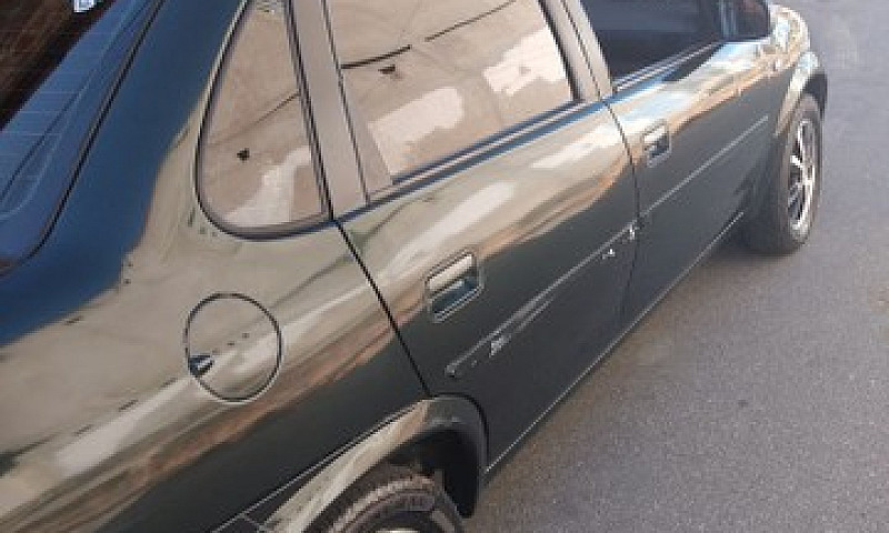 Vendo Um Classic 201...