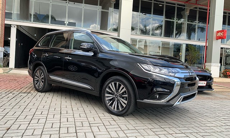 Mmc Outlander 2.2 Td...