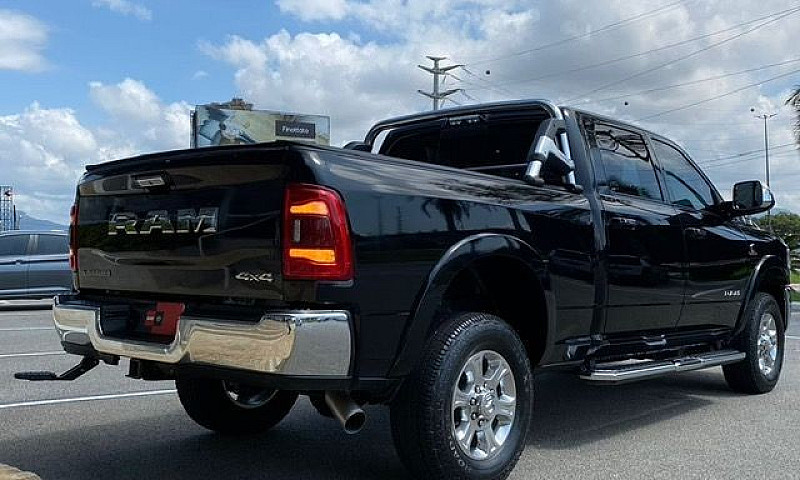 Dodge Ram 2500 6.7 4...