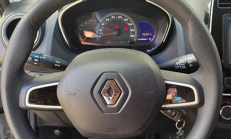 Renault Kwid Intense...