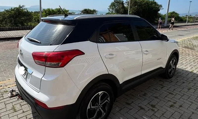 Hyundai Creta Attitu...
