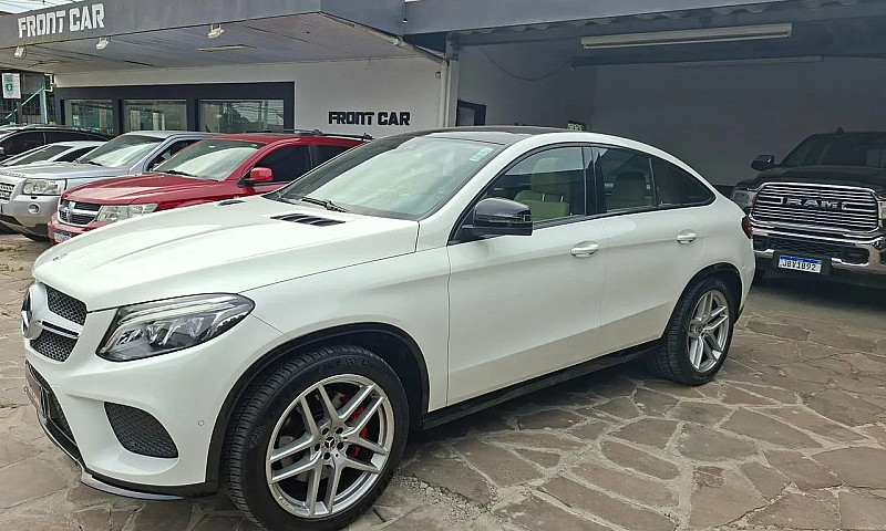 Mercedes-Benz Gle-40...