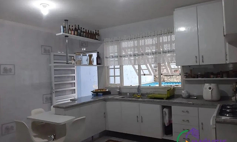 Sobrado - Dos Casa -...