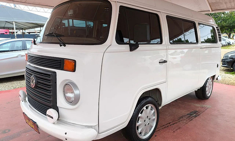 Volkswagen Kombi Sta...