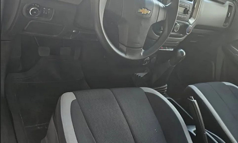 Chevrolet S10 Pick-U...