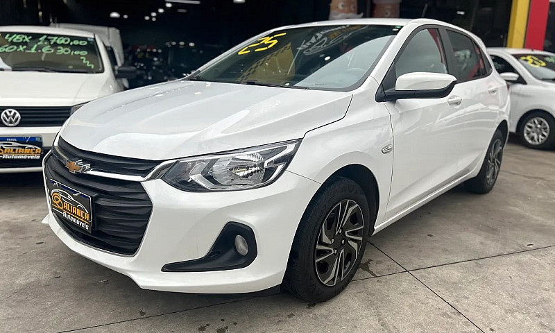 Chevrolet Onix Hatch...