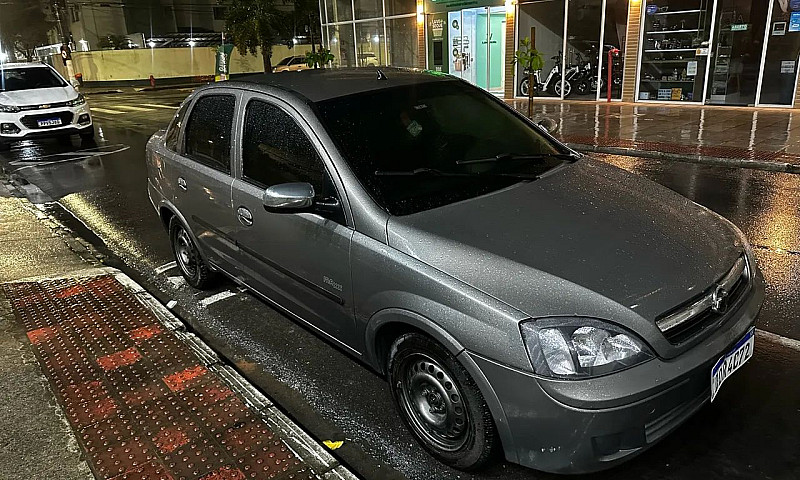 Chevrolet Corsa Sed....