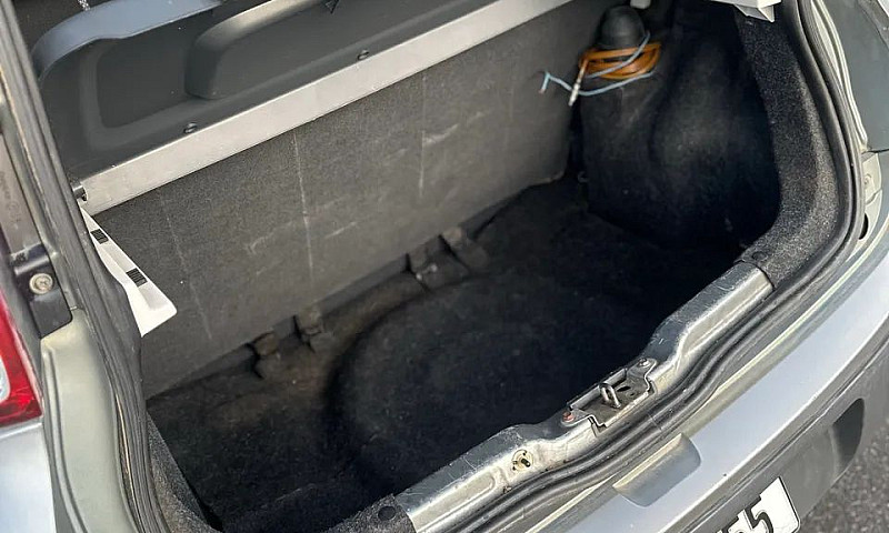 Fiat Uno Vivace Cele...