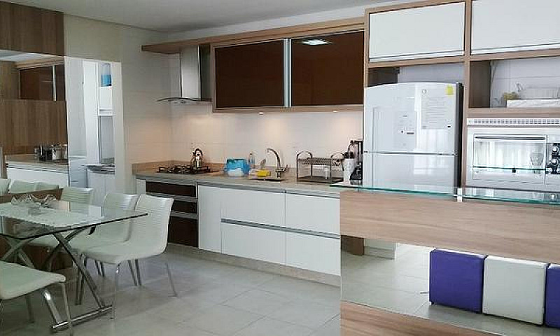 Apartamento Com Suit...