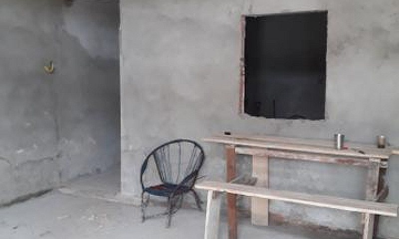 Vende-Se Casa 5X14 S...