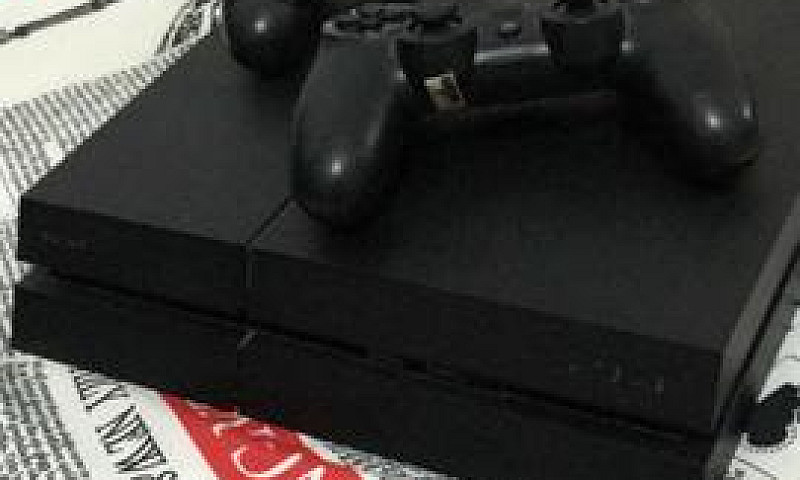 Ps4 Com 1 Jogos...