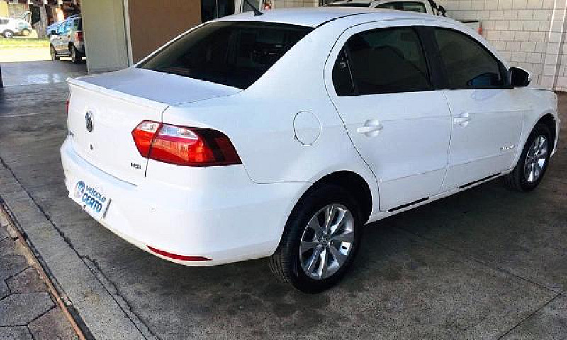 Volkswagen Voyage 20...
