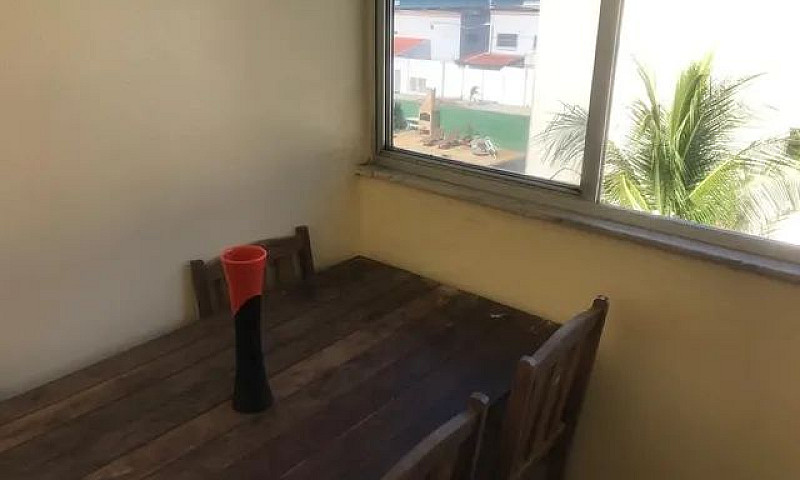 Vendo Apto 2° Andar ...