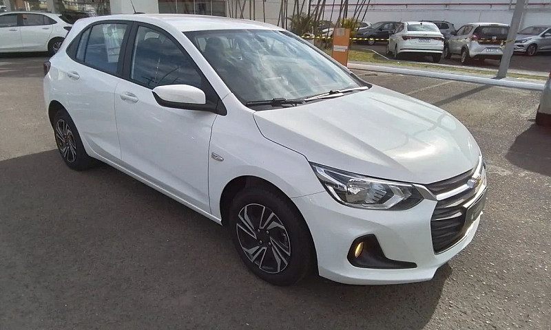 Chevrolet Onix Hatch...
