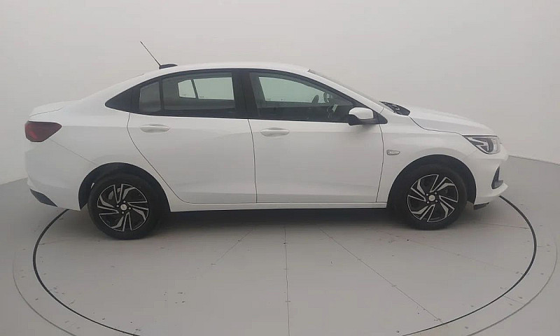 Chevrolet Onix Plus ...