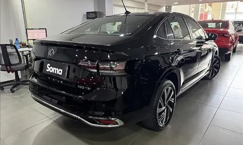 Volkswagen Virtus Hi...