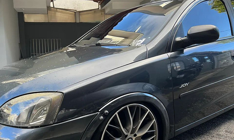 Chevrolet Corsa Hat....