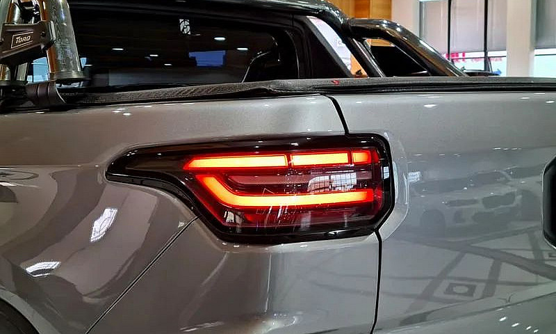 Fiat Toro Volcano 1....